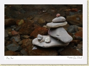 DSC_7540 Dry Foot cairn - kl * 793 x 569 * (287KB)